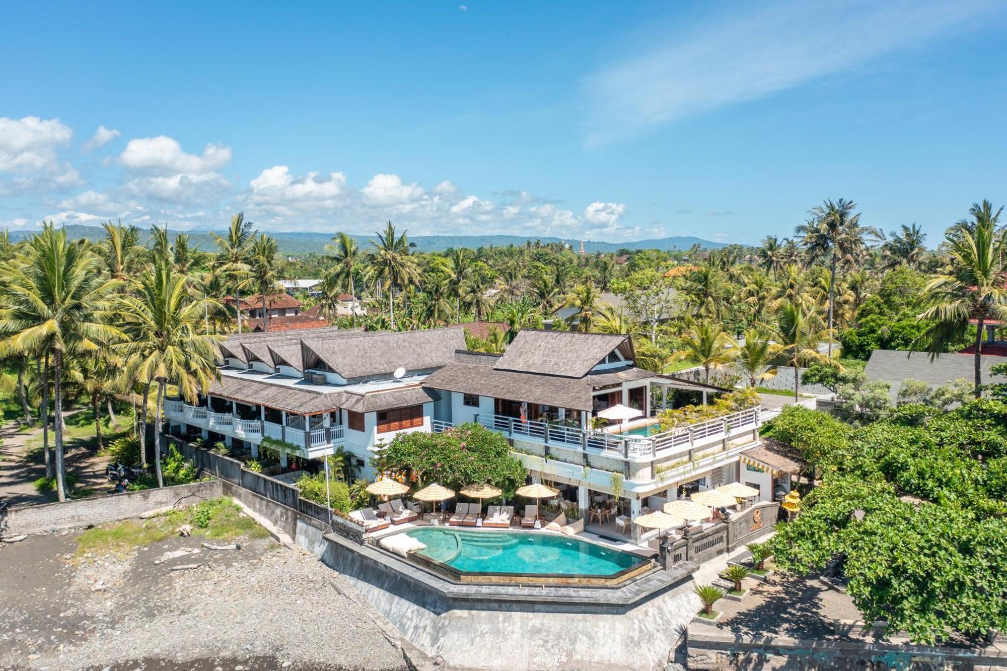 Bombora Medewi Hotel Pulukan Exterior foto